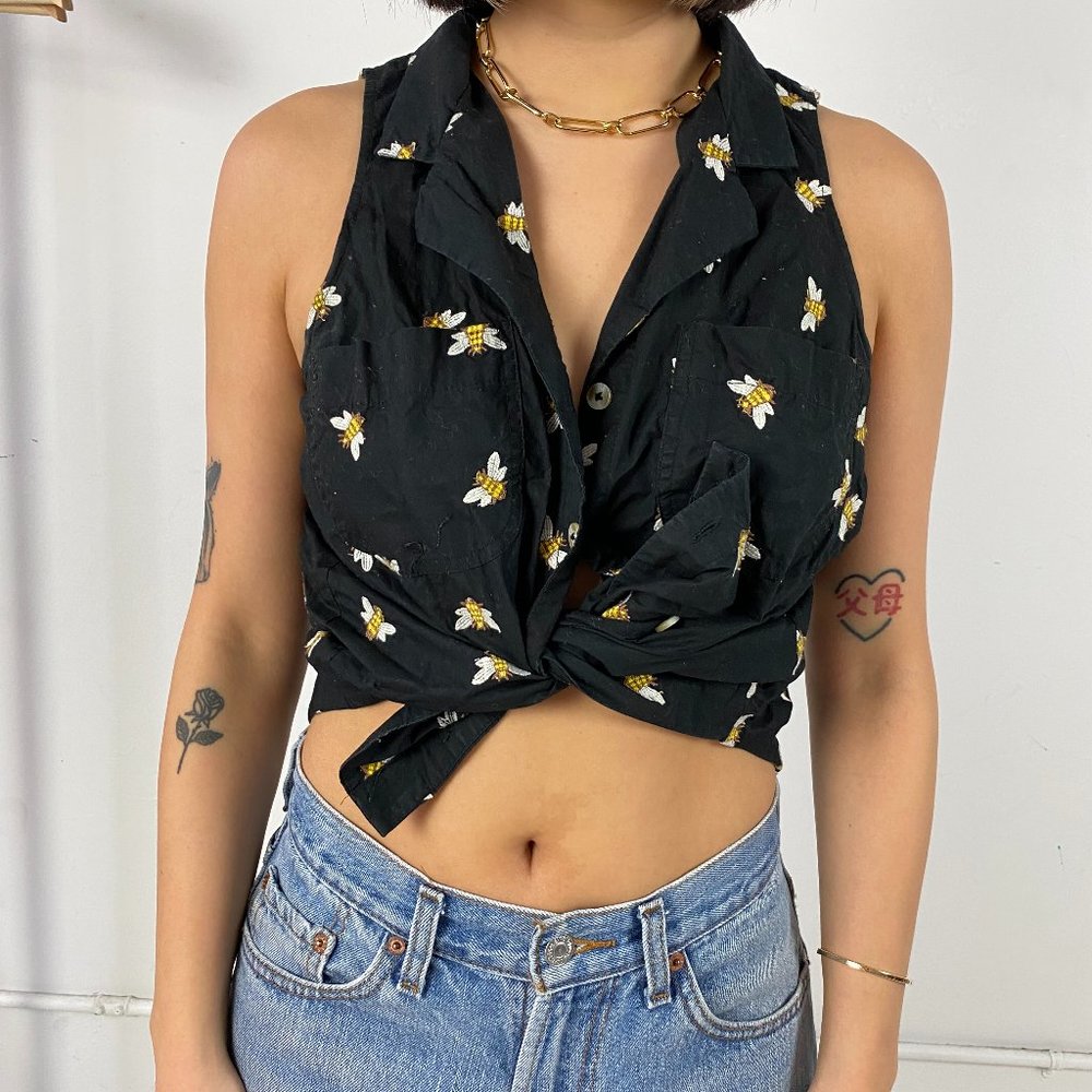 Bumblebee Button Up - Picture 2 of 4